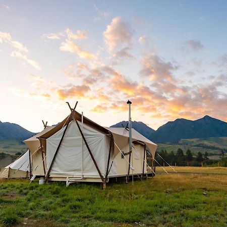 Under Canvas North Yellowstone - Paradise Valley Livingston Zewnętrze zdjęcie