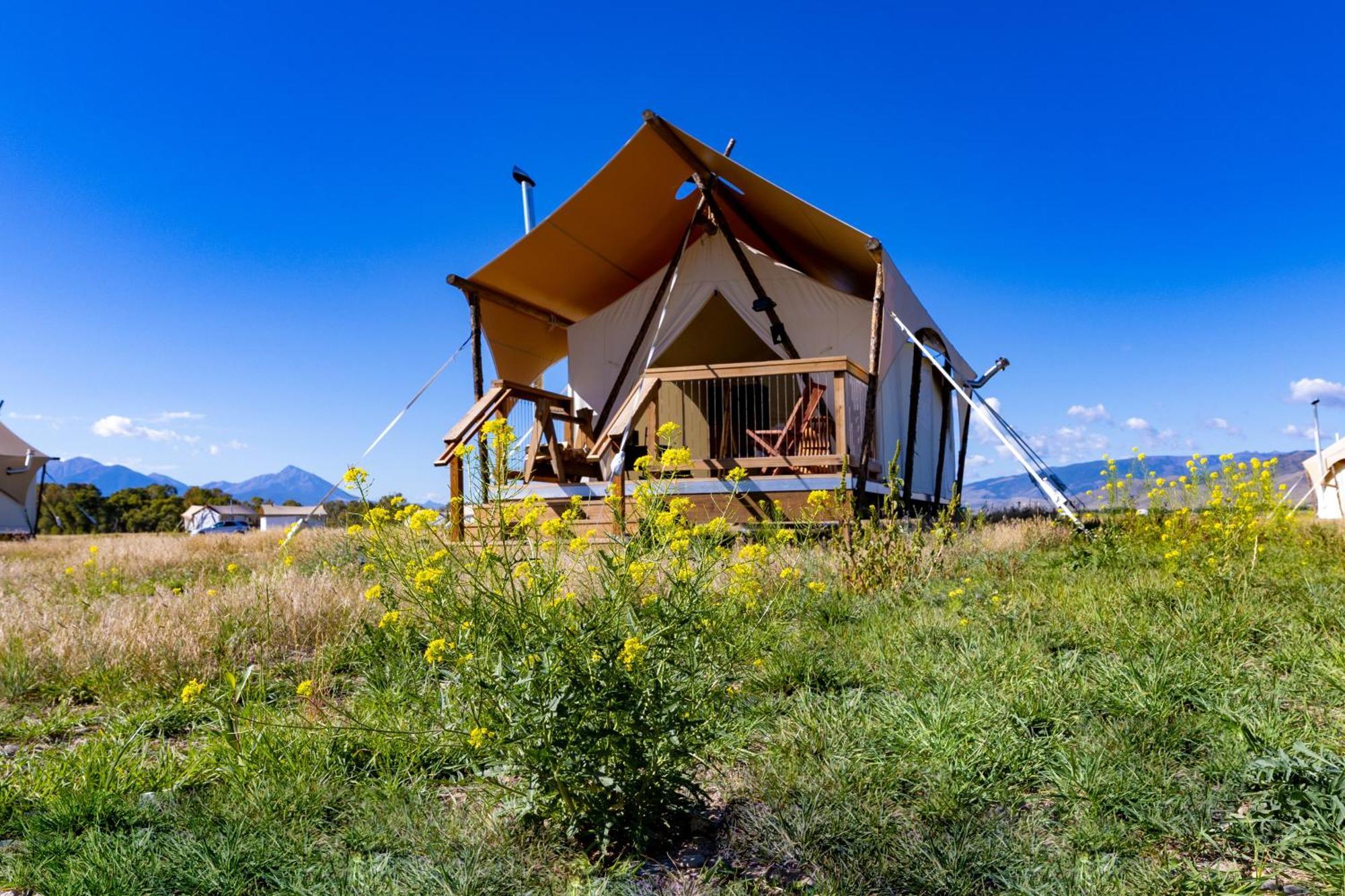 Under Canvas North Yellowstone - Paradise Valley Livingston Zewnętrze zdjęcie